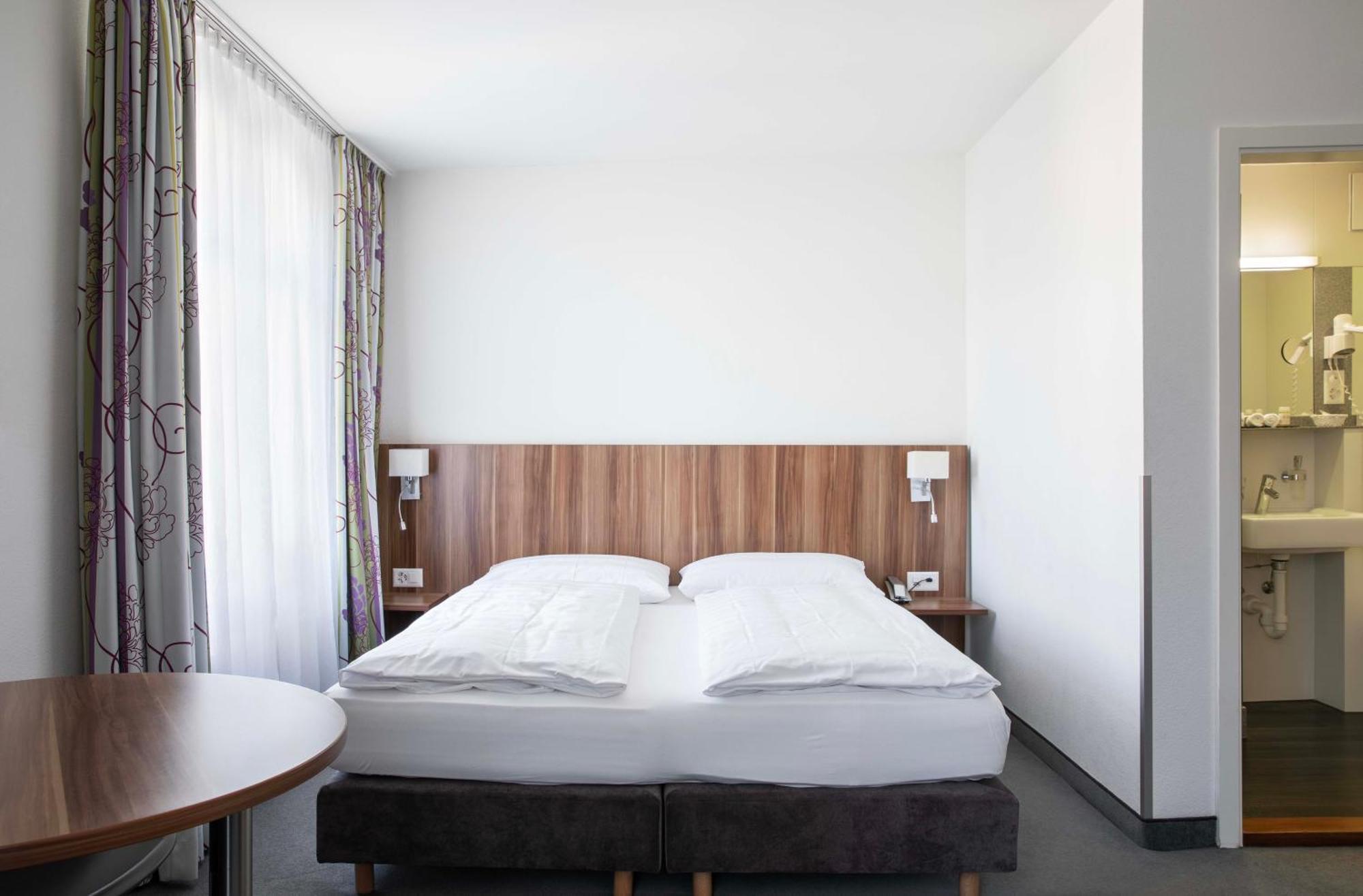Hotel Resslirytti Basel Eksteriør billede